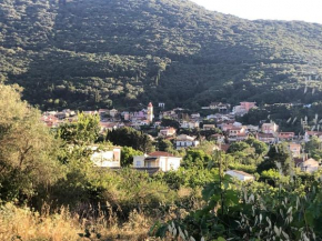 Villa Contessina Stamy with Amazing View on famous Agios Matthaios village